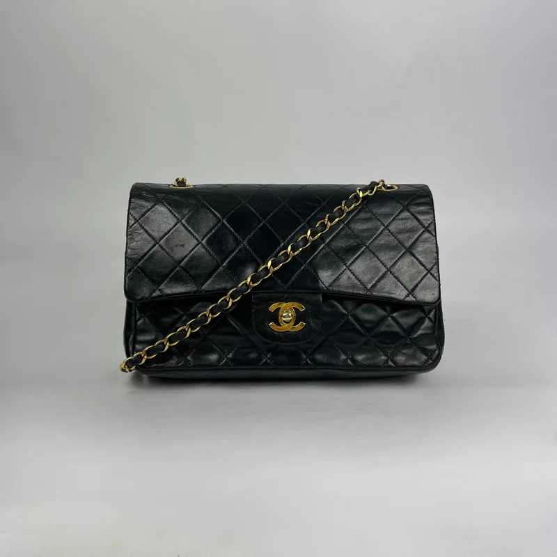 Chanel Moyen Double Classique Flapbag