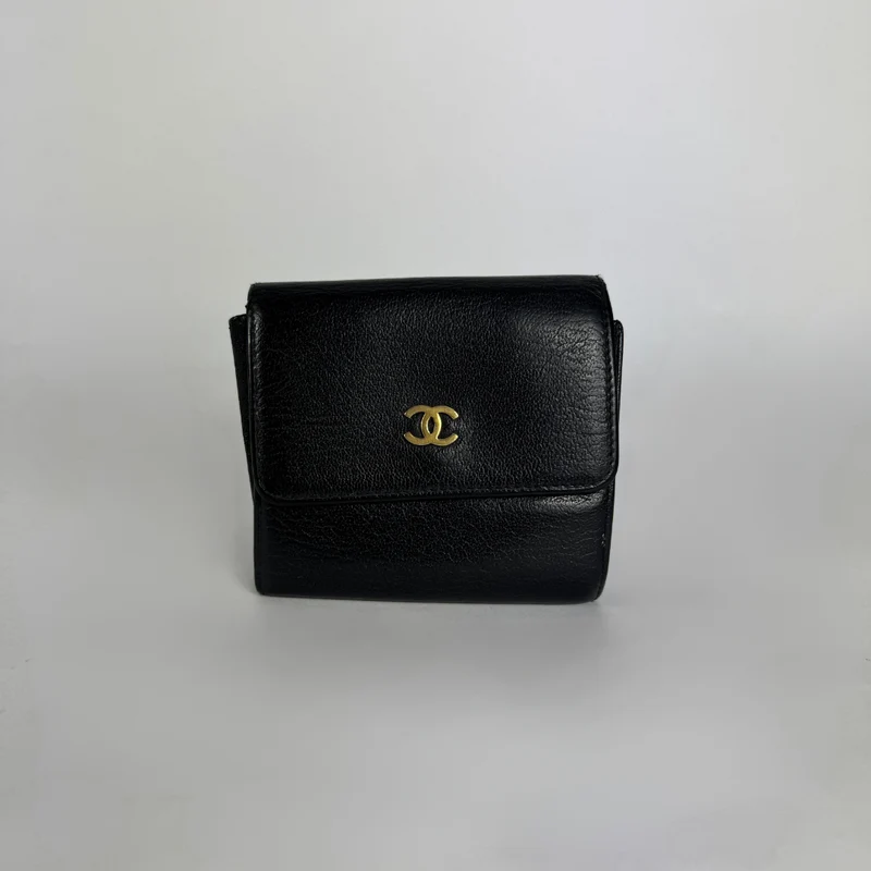 Chanel Portefeuille compact Coco Mark à trois volets