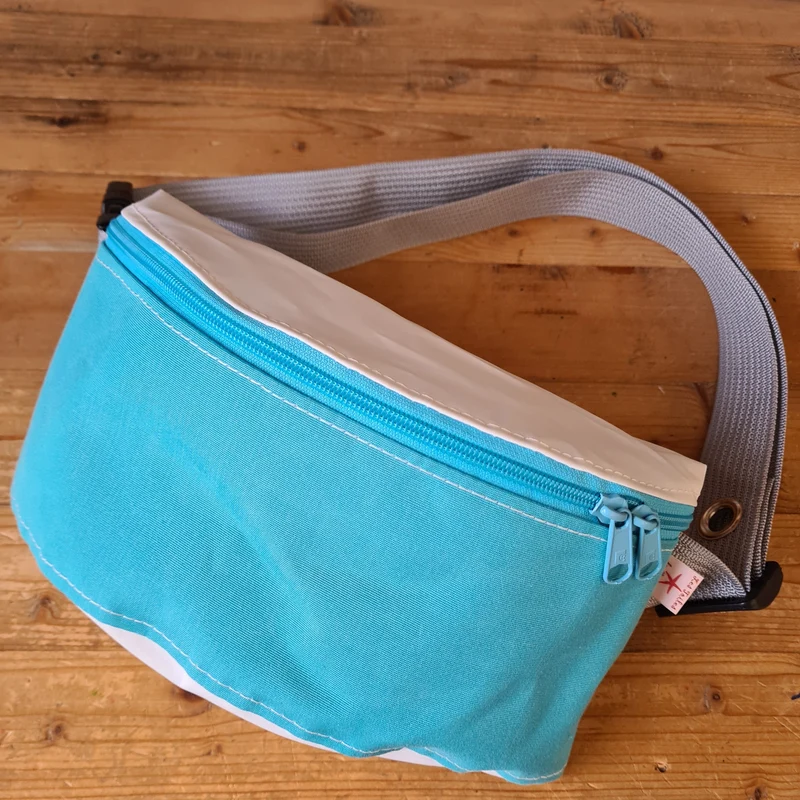 Banane grande Turquoise