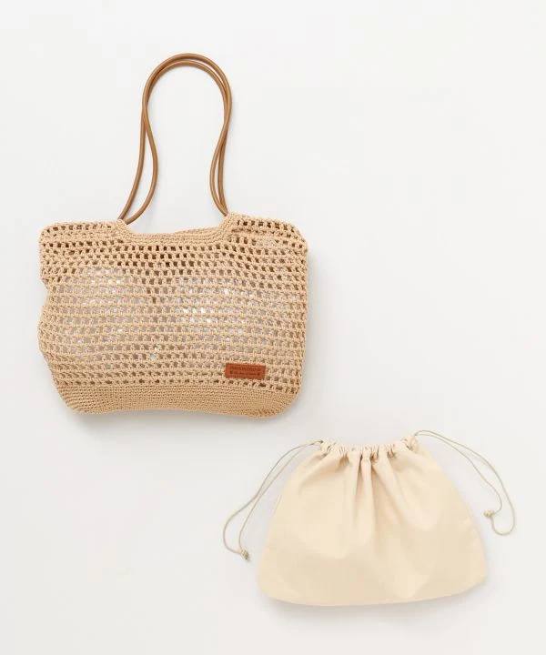 Sac à main au crochet avec pochette à cordon