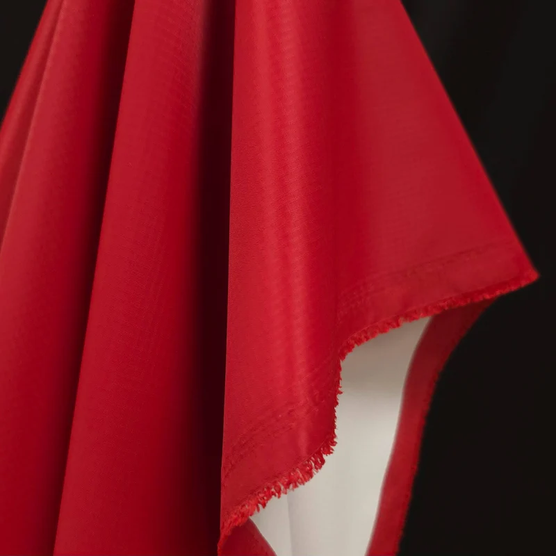 Ripstop Doublé | Fin de ligne de Canada Goose | Rouge | 50 cm | FIN DE ROULEAU