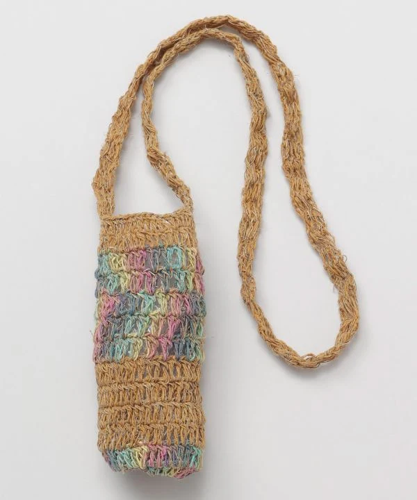 Pochette à bandoulière pour bouteille en chanvre