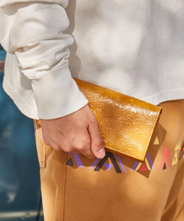 Portefeuille long en cuir de chèvre