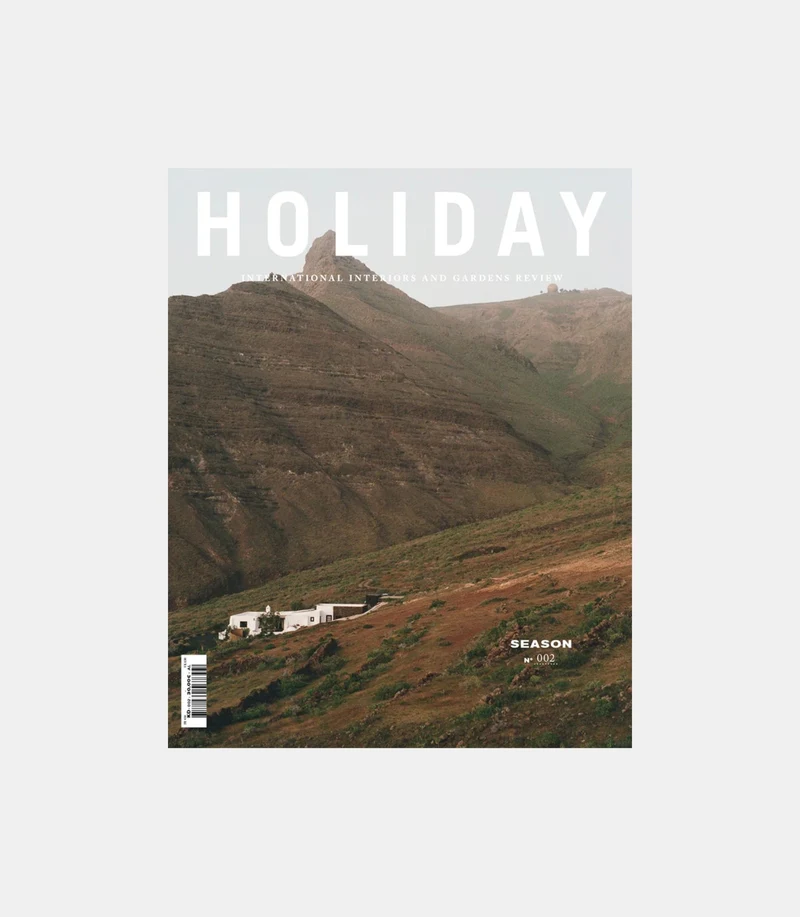 Holiday magazine interiors and gardens issue 2