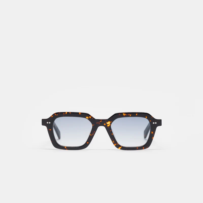 Era Sunglasses in Tokyo Tortoise/Blue Gradient