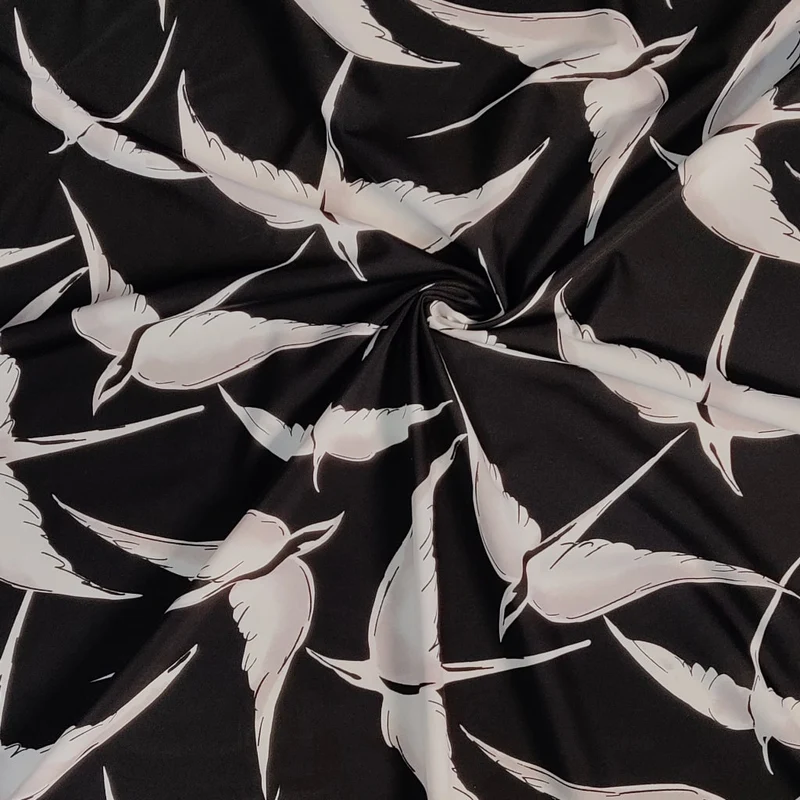Micro nylon | Oiseaux | Fabriqué en Italie | 143 cm | Fin de rouleau