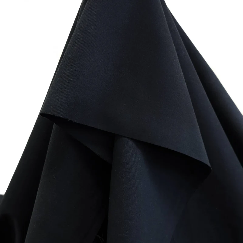 Sergé de coton et Tencel™ | Noir | 87 cm | Fin de rouleau