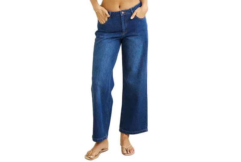 LE JEAN ESSENTIEL
