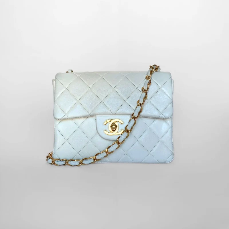 Chanel Classic Flap Bag Mini cuir d'agneau