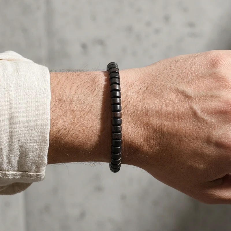 Bracelet Heishi Homme en Perles de Bois Plates