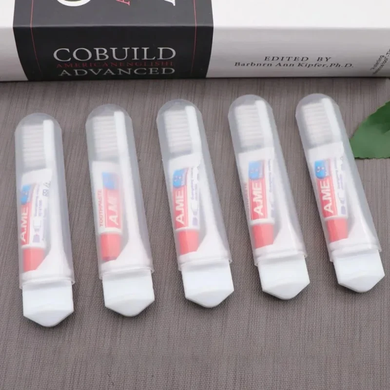 Brosse à dents et dentifrice mini voyage – Compact & pratique