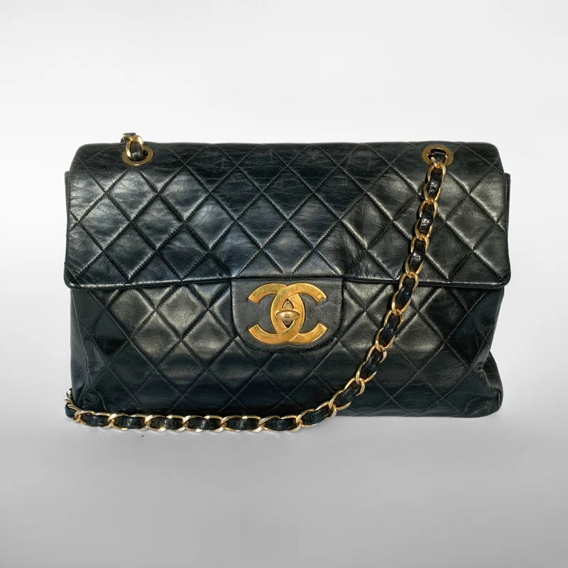 Chanel Classic Flap Bag Maxi cuir d'agneau