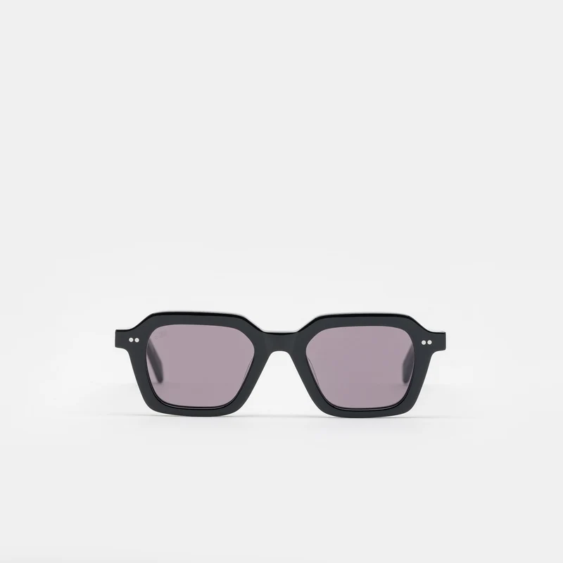 Era Sunglasses in Black